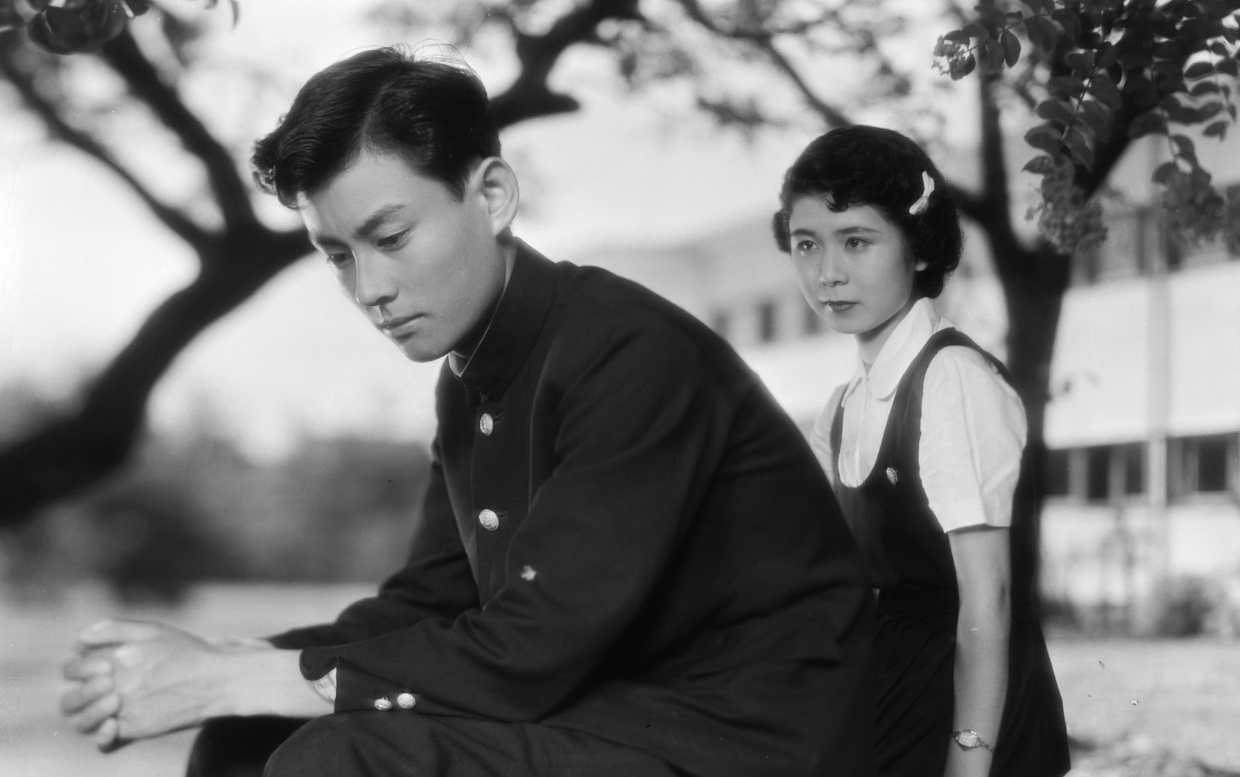 映画『鳩』(52)場面写真
