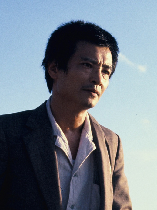 緒形拳