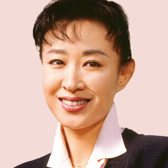 三田佳子の画像